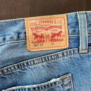 Levi’s 501 jeans